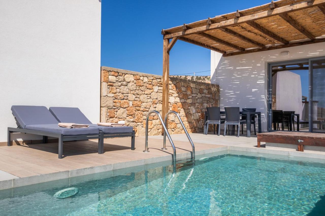 Isanema Villas Lakki  ภายนอก รูปภาพ