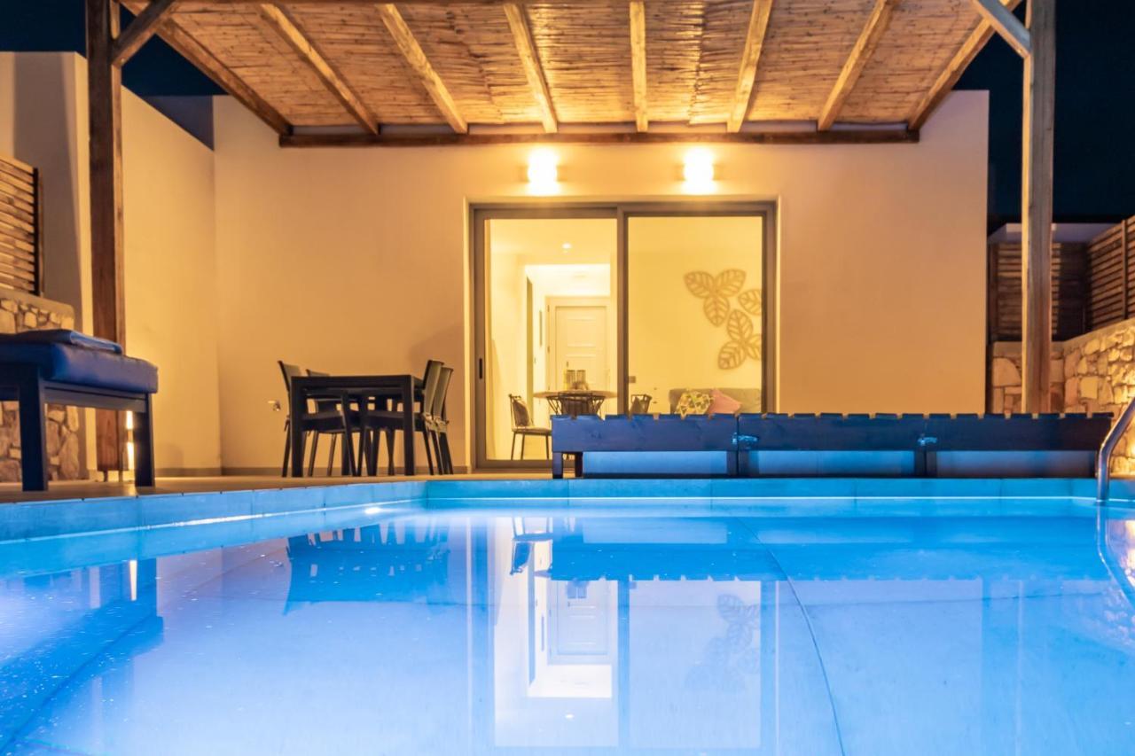 Isanema Villas Lakki  ภายนอก รูปภาพ